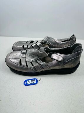 Drew Shoes Women's Ginger Casual Shoes Dusty Pewter size 10 M